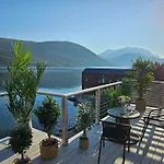 Villa Kaldfjord Sea House
