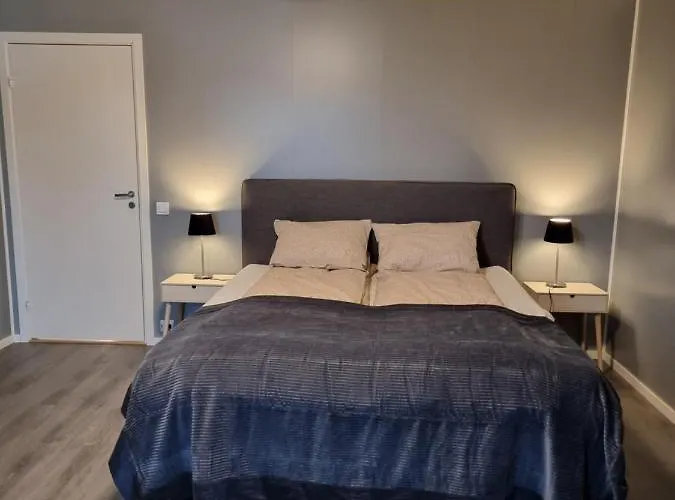 Kaldfjord Sea House Villa *