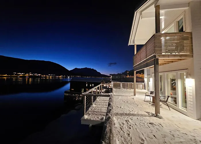 Kaldfjord Sea House Villa