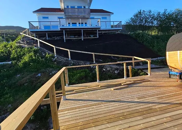 Kaldfjord Sea House Villa *