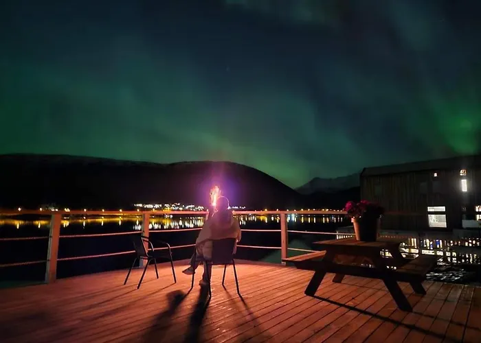 Kaldfjord Sea House *