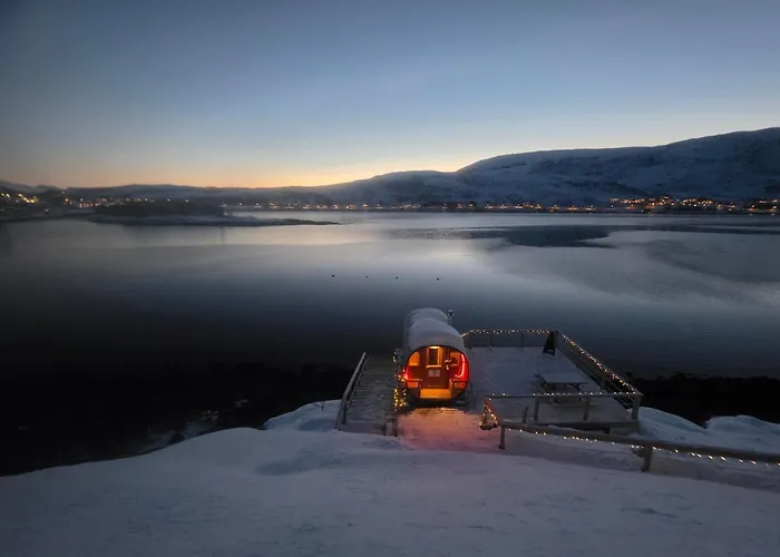 Kaldfjord Sea House Villa