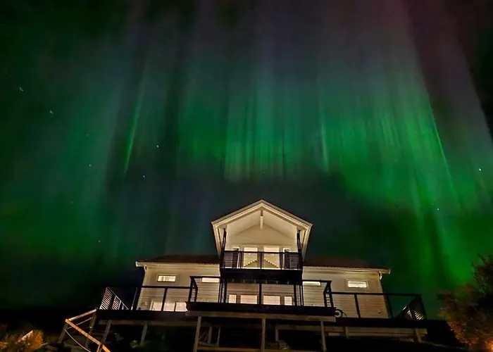 Kaldfjord Sea House Villa